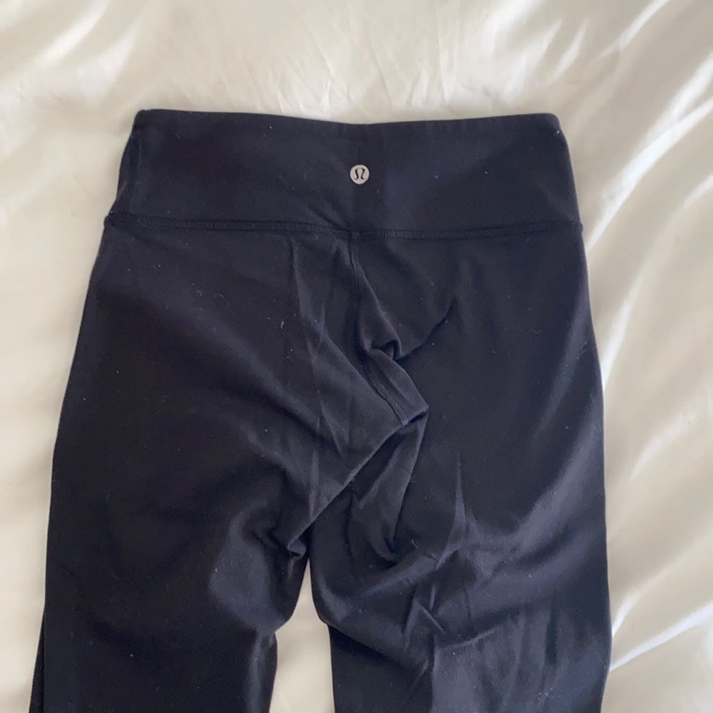 Lululemon wonder under